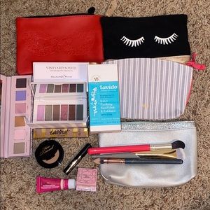 BEAUTY MAKEUP BUNDLE /Most products unused/jewelry